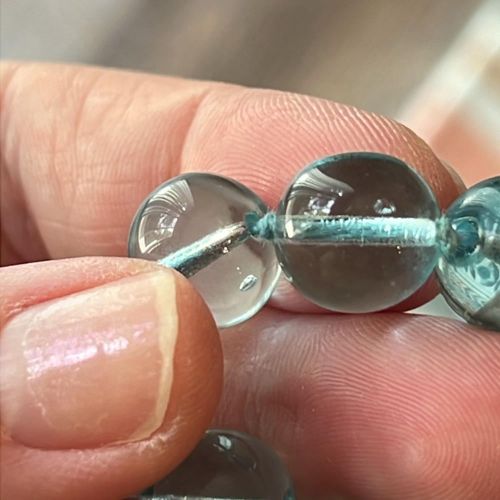 RARE Antique Light Aqua Blue Orb Pools of Light Handknotted Necklace - Picture 15 of 16
